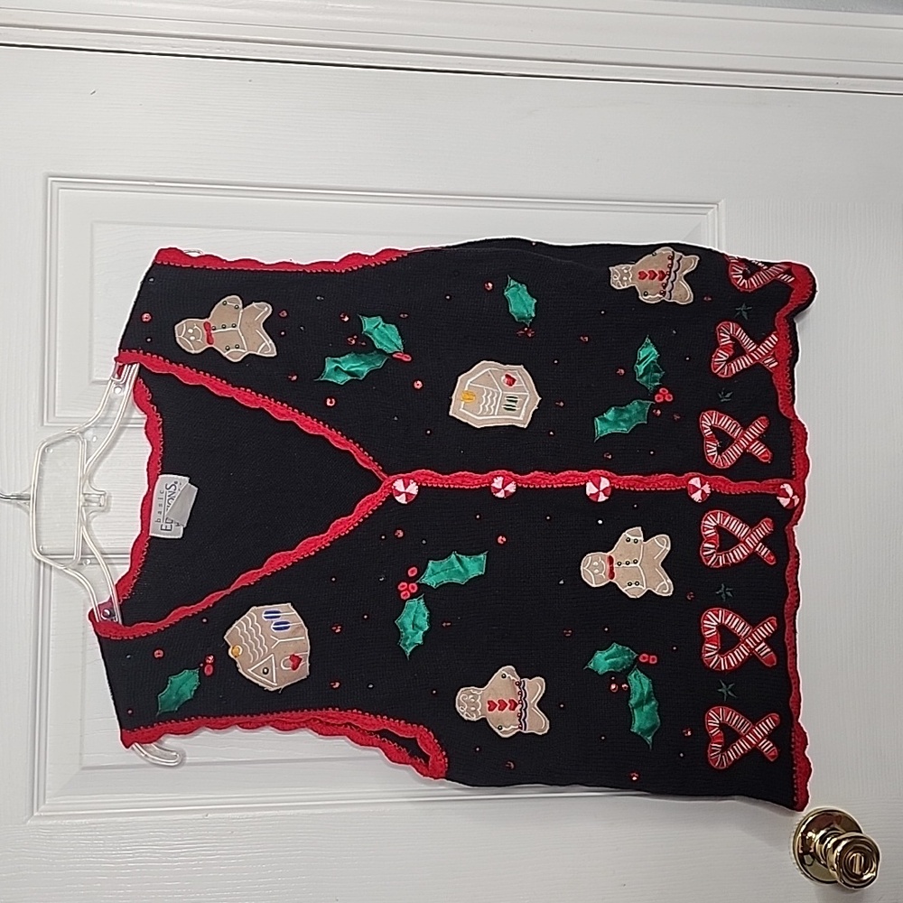 Basic editions holiday christmas sweater vest